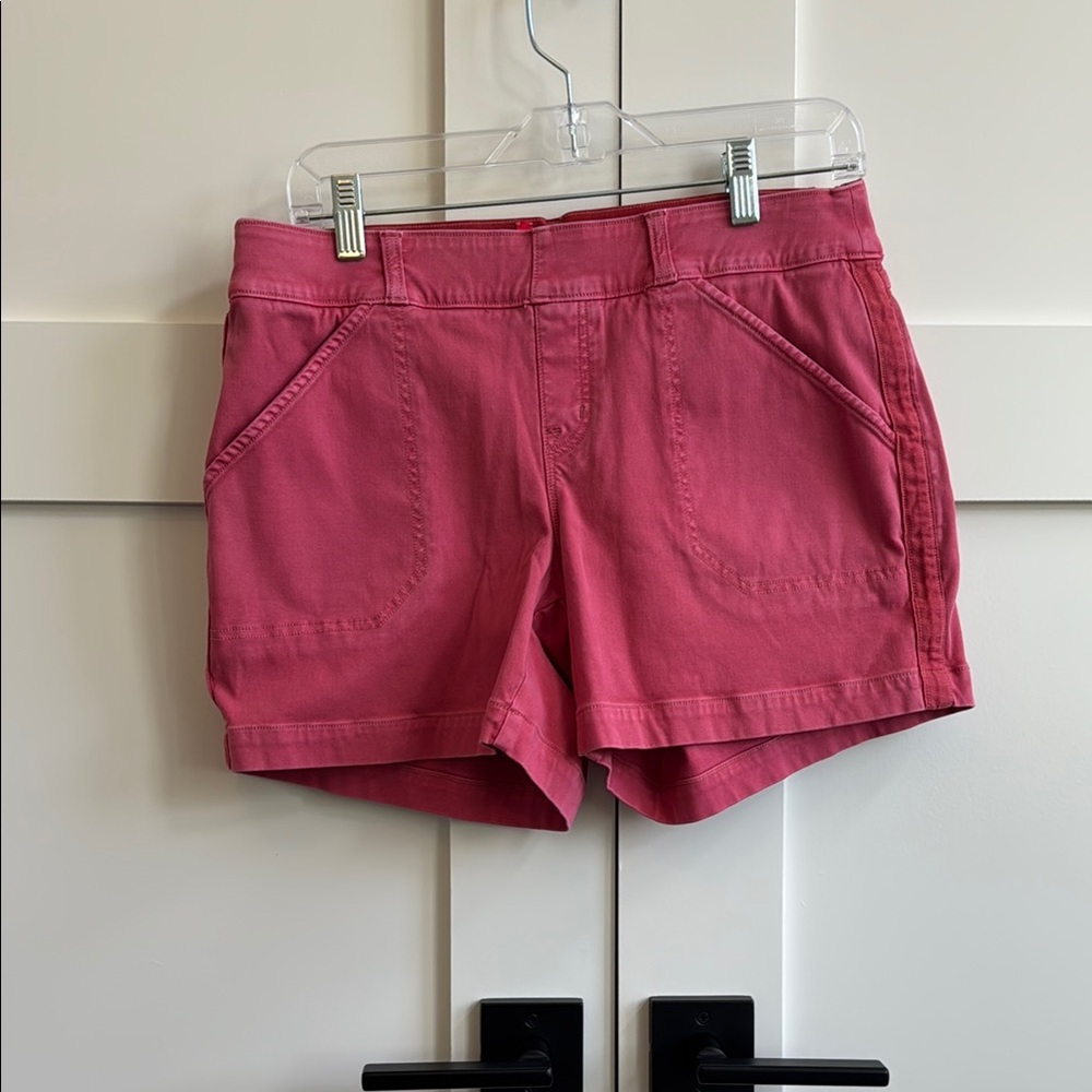 Spanx Women's Red Casual Shorts
